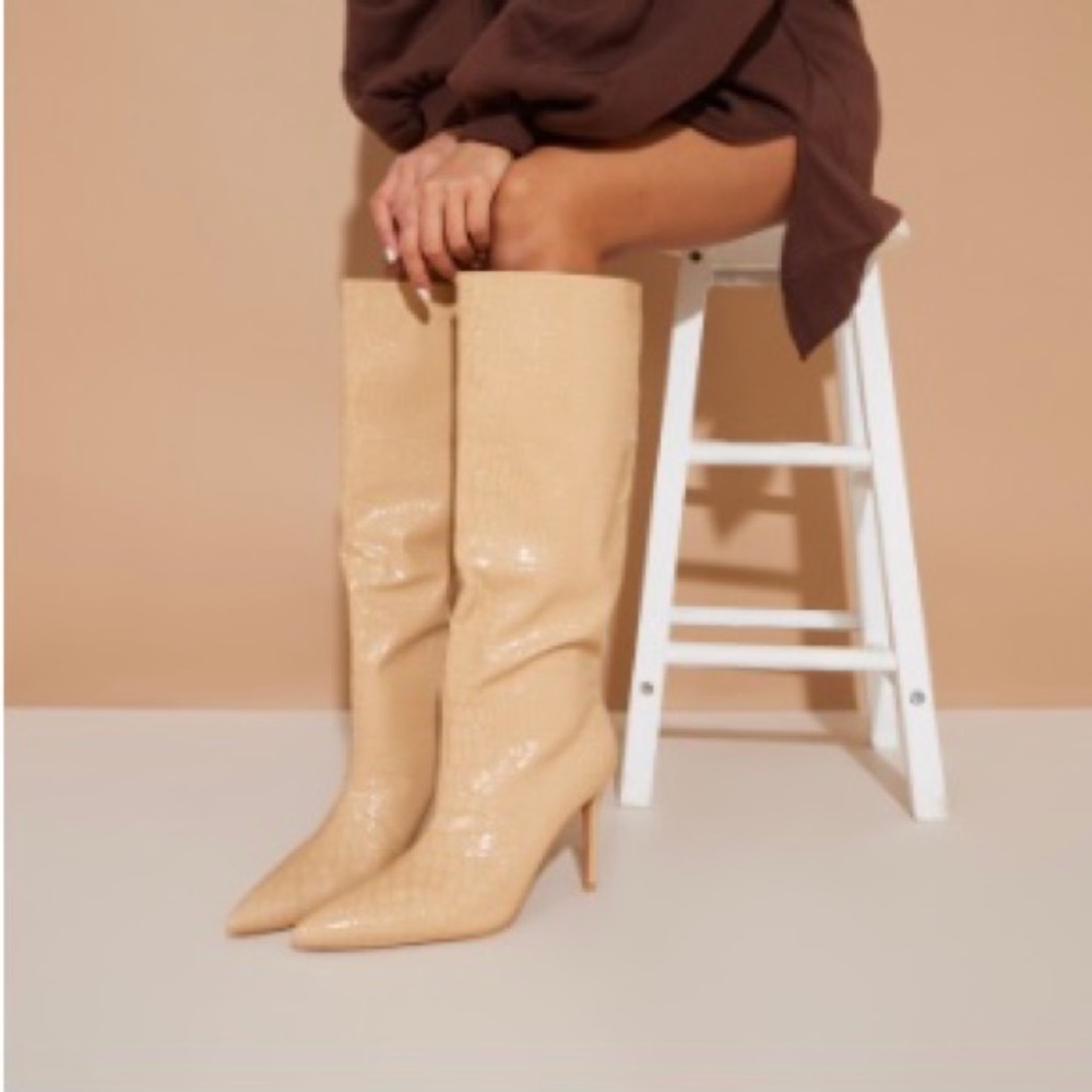 Camel crock Knee High Boots